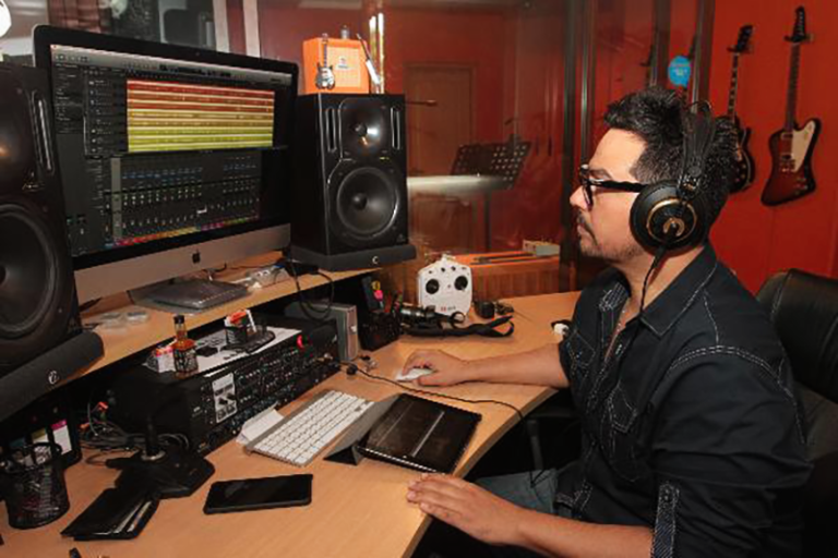 Lee más sobre el artículo “Este es el momento de los músicos ecuatorianos” (Diario Expreso)